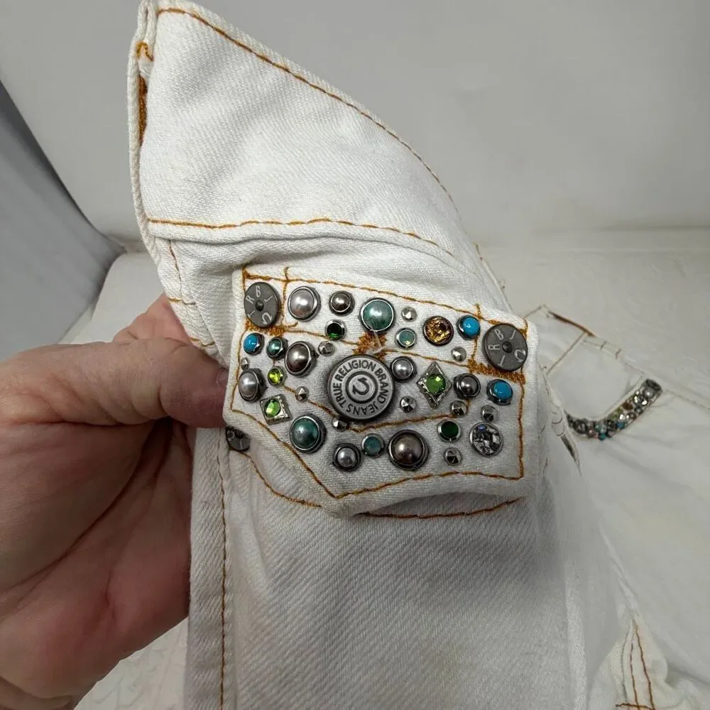 Vintage True Religion White Distressed Joey Cut Off Embellished Shorts Size 26